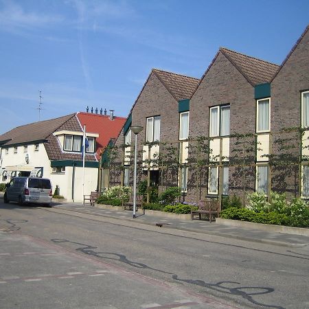 Hotel Ekamper Oosteinde Bagian luar foto